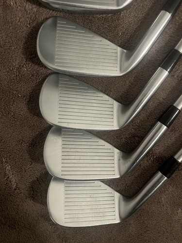 Mizuno JPX 921 Forged/Tour Combo Set (4-P) w/ KBS C-Taper 115g X-Stiff Shafts RH - Picture 5 of 9