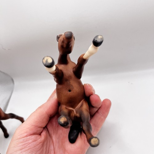 2x Beswick matt braunes Fohlen / Pferd Figur Figurine - Bild 5 von 8