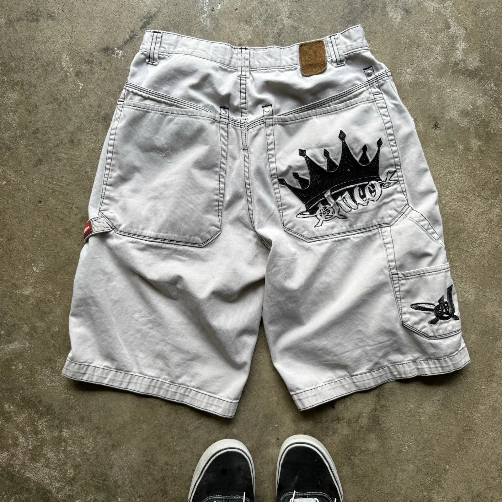 Vintage Jnco Jeans Shorts Big Crown Logo Baggy Skater Pants Size 32