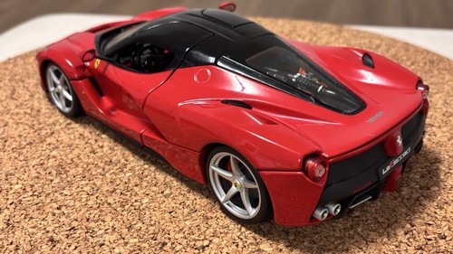 Ferrari LaFerrari 2013 Bburago Signature 1/18 - Foto 18 di 21