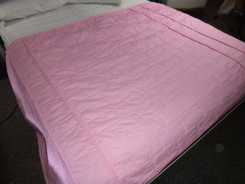 Vtg 70s YSL Yves St Laurent Infinity Stripe Quilted Bedspread Pink 93x104" WOW!! - Bild 23 von 23