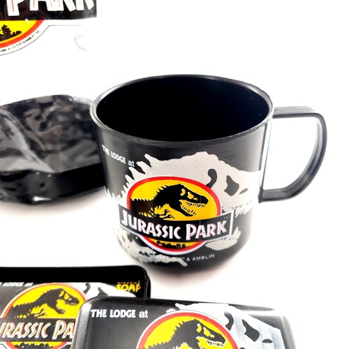 Vintage 1992 Jurassic Park Universal Studios The Lodge Overnite Travel Pak Set - Picture 5 of 9