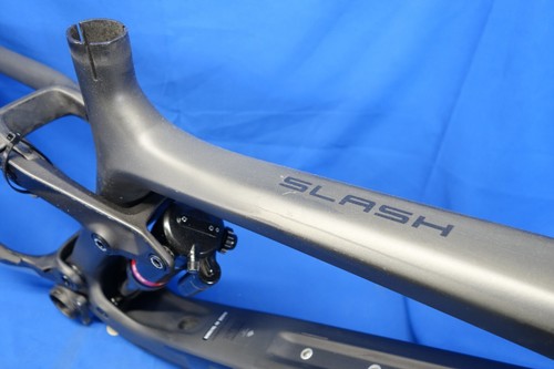 New 2020 Trek Slash 9.9 Carbon 29er Mtn Bike Frame - Size: 15.5"/Small - Picture 3 of 11