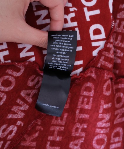 Camicia Rundholz ETICHETTA NERA cotone lettere asimmetriche rosso ocra taglia M - Foto 6 di 6