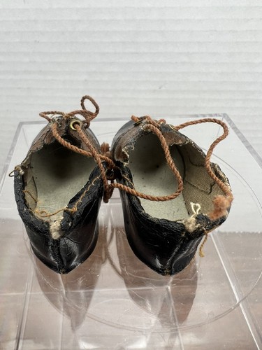 Deutsche antike klassische Figurenpuppe`s 2 farbige Schulschuhe, Germany 1900 - Bild 3 von 7