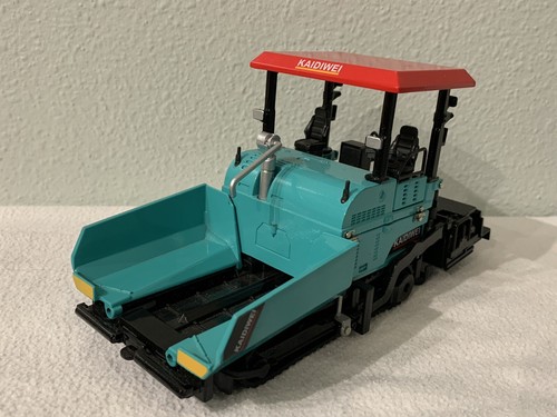 Kaidiwei Track Paver Die Cast 1/.40 Scale Rare Green Color Great Used Condition - Picture 4 of 12