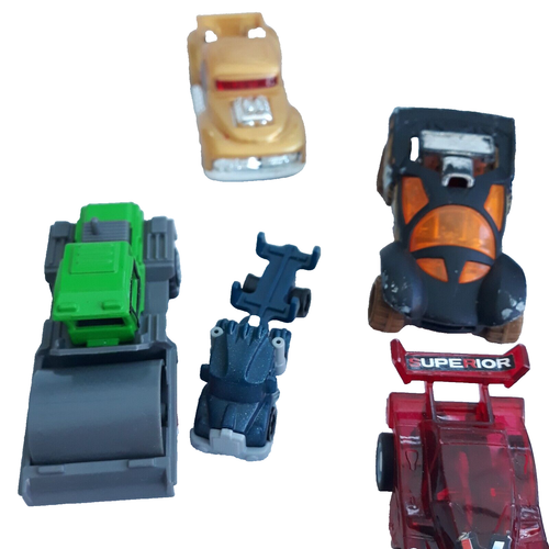 Disney Pixar Hot Wheels Gullane Bundle Mattel SEE DESCRITPTION - Picture 6 of 13
