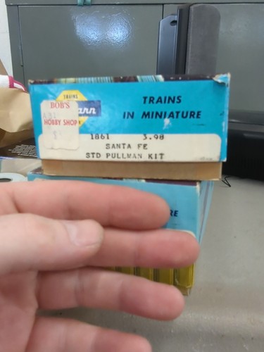 Athearn HO scale 1861 Santa Fe STD Pullman un-assembled kit NOS VTG RARE - Picture 3 of 3