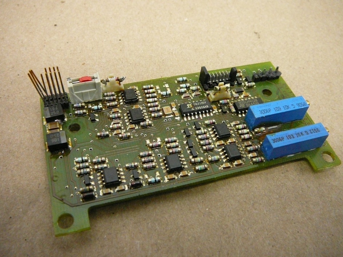 拡張カード Shibaura BMB1C0-B H1110700 Circuit Board 拡張カード Shibaura BMB1C0-B H1110700 Circuit Board 拡張