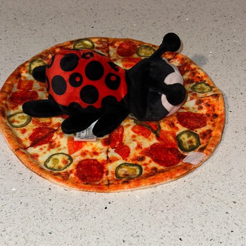 Cutetitos Pizzaitos Marienkäfer Olivito Marienkäfer Plüschtier 7" + Pizzawrap - Bild 6 von 10