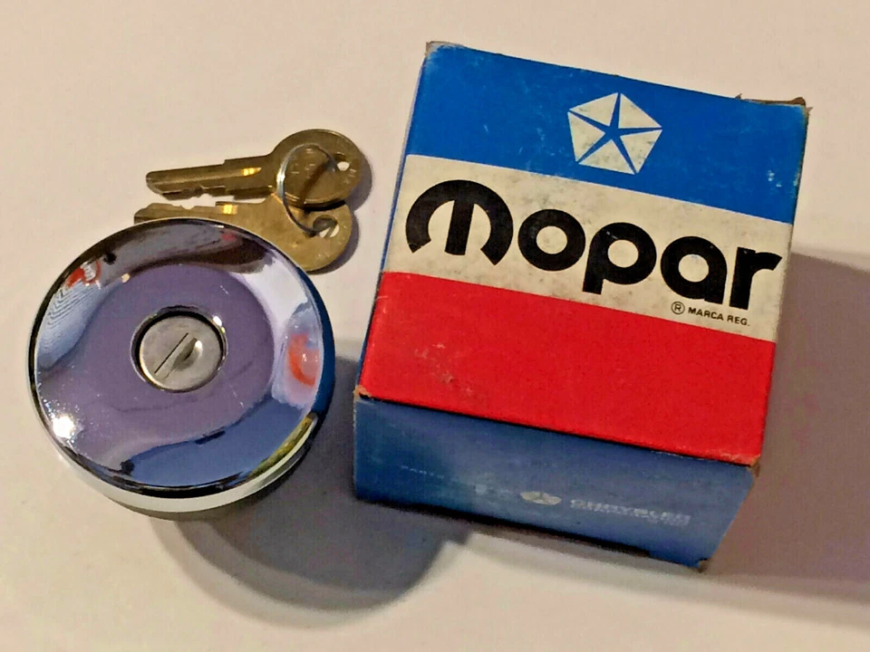 Tapa de gas de bloqueo MoPar vintage AMC Javelin AMX Rebel Matador Gremlin Eagle CROMO Foto 2 de 3