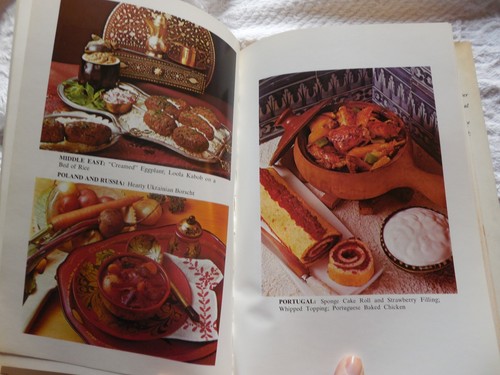 Weight Watcher's International Cookbook, w/Introduction by Jean Nidetch, 1977 - Picture 9 of 12