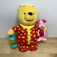 2007 Fisher Price Mattel Disney Talking Pooh Bear 11"