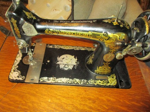MW: Antique 1911 Singer Sewing Machine ORIGINAL CONDITION - Picture 1 of 13