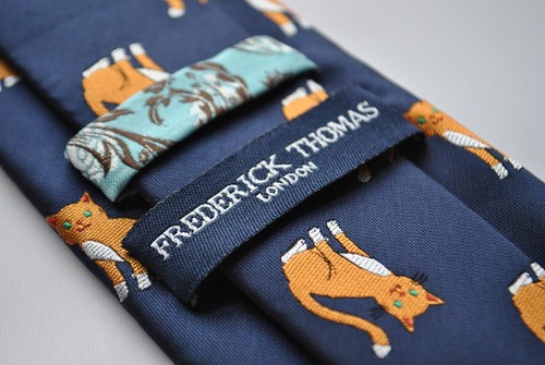 navy tie with ginger cat embroidered design by Frederick Thomas - Picture 2 of 4