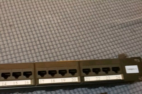 Connectix Ethernet Datenpanel 24 Wege Cat6 UTP Elite 1he - HALTERUNGEN ENTHALTEN - Bild 4 von 8