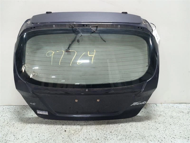 Ford Fiesta 2011-2019 cubierta portón trasero carcasa Foto 2 de 4