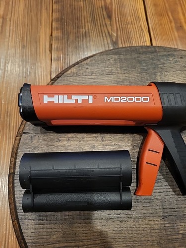 Hilti MD 2000 Epoxy Dispenser w/ HIT Sleeve Preowned Very Good Condition - Picture 2 of 13