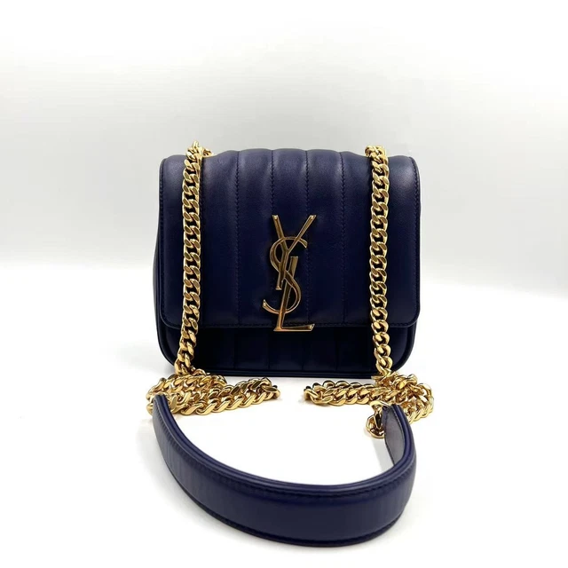 11.03 005 YSL Saint Laurent Pre-Owned Monogram Vicky Chain Shoulder Bag