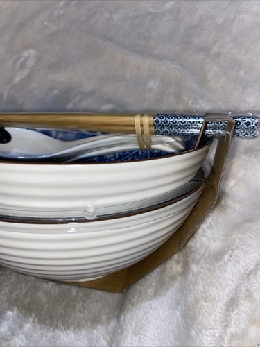 NEW SH Home Floral Ceramic Ramen Noodle Bowl Chopsticks Spoon 43 Oz Set Of 2 - Picture 3 of 3