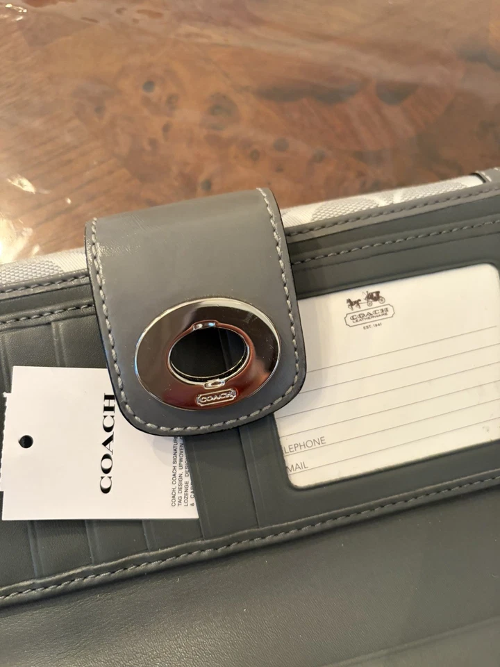 Coach Legacy Slim Gray Envelope Wallet Signature Leather Trifold Turn lock - Image 2 of 4