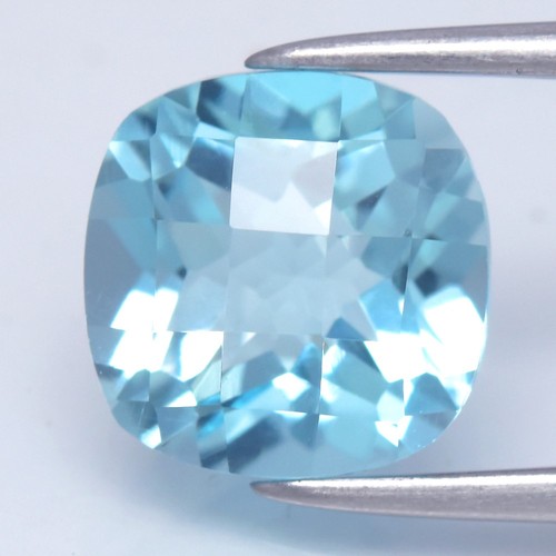 💎 2.47ct 8x8mm VVS Cushion Natural Sky Blue Topaz - Brazil Gemstone