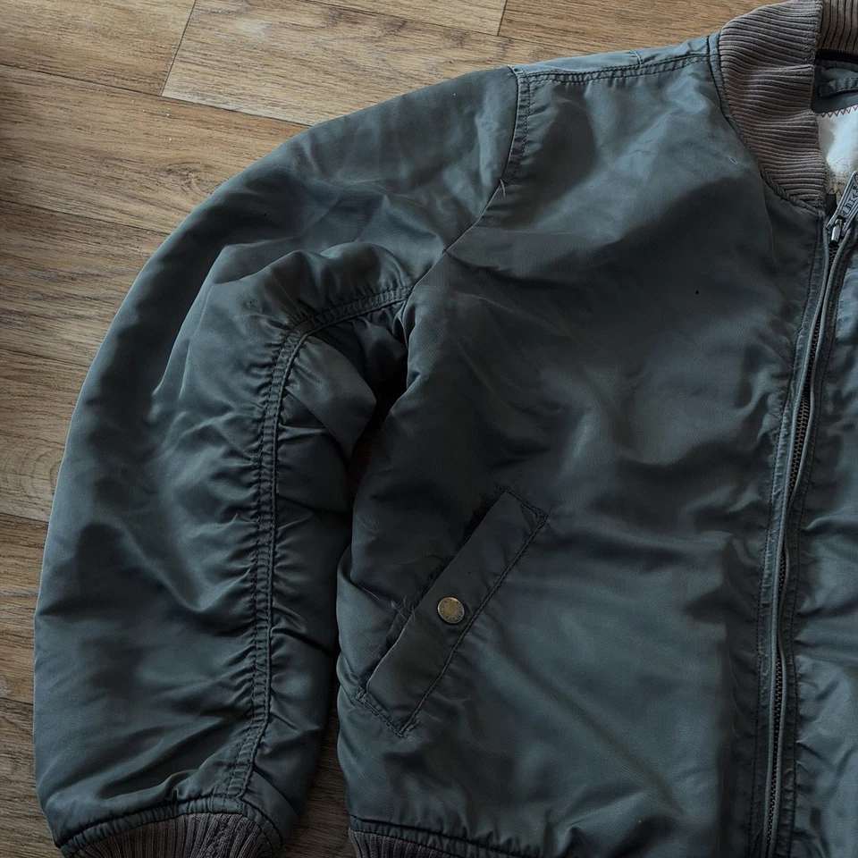 Alpha Industries MA-1, Foto 3 von 5