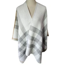 Lane Bryant Plaid Cape Shawl Wrap One Size Gray White Cozy Soft Poncho Style