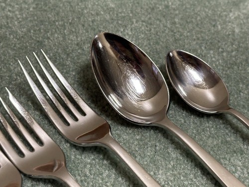 7 Stck. Lyon International Edelstahl Besteck NEU CHARM Abendessen Salat Gabeln Teelöffel - Bild 9 von 15
