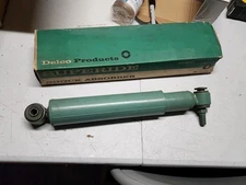 1963 1964 NOS GM DELCO SUPERIDE SHOCK ABSORBER CHEVROLET 5557897 REAR H-323 