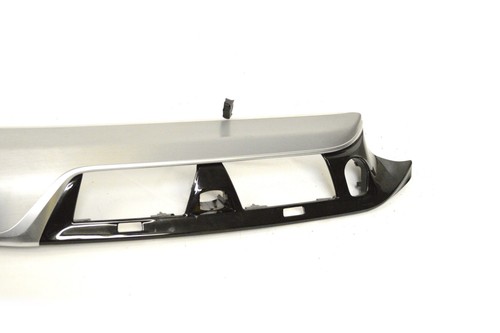 BMW 520d G30 Dashboard Trim 9378033 2017 RHD 14207267 - Imagen 3 de 6