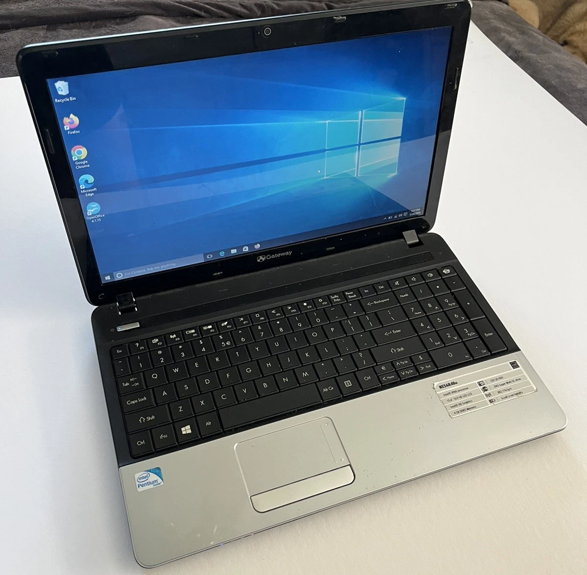 Gateway Windows 10 PC Laptops & Netbooks 100-249 GB Hard Drive