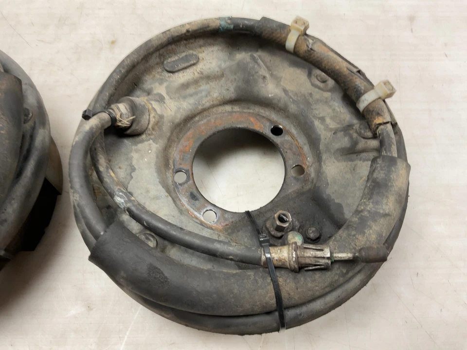 Jeep TJ Wrangler Dana 35 eje trasero placas de respaldo tambor izquierdo derecho 1997-06 22958 Foto 3 de 4