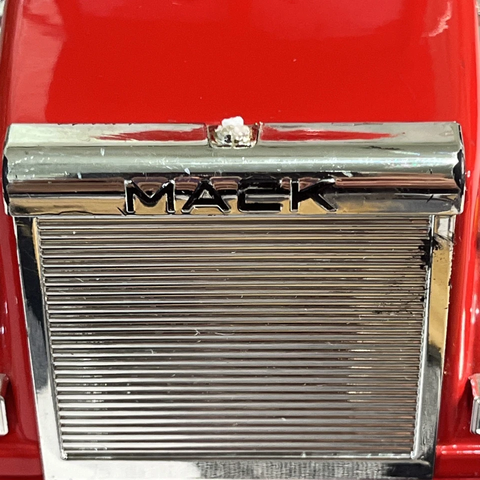 Disney Cars 3 Mack Truck Cab Juguete Grande 98370 Escala 1:24 Die Cast Metal Jada Foto 2 de 4