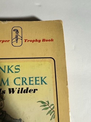 Vintage 1971 On The Banks Of Plum Creek Paperback Laura Ingalls Wilder - Picture 8 of 20