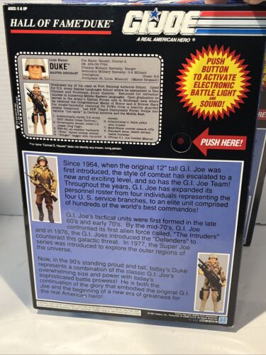 SET 2 ACTION FIGURE NUOVE CON SCATOLA SIGILLATE HALL OF FAME™ LIMITED DUKE™ GI JOE® DI HASBRO - Foto 4 di 8