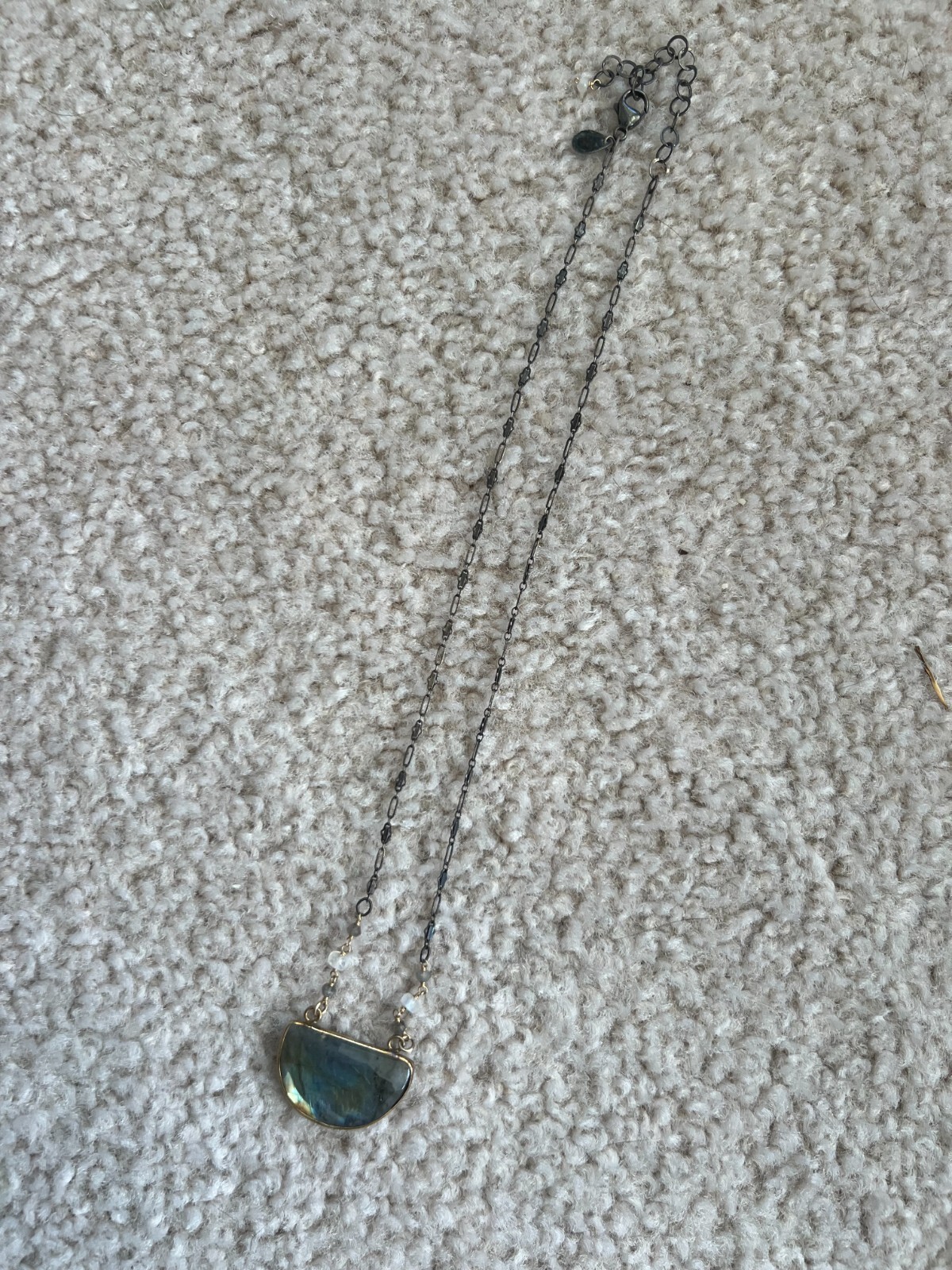 Picture 3 of 6