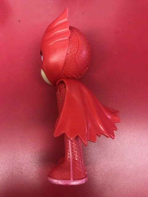 Foto 14 di 136