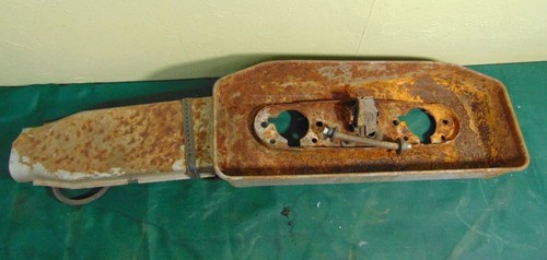 Jaguar XKE E-Type S3 1971 1972 1973 1974 V12 Air Intake Filter Box Assembly OEM - Picture 4 of 7