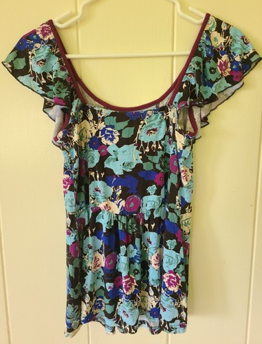 Cinnamon Women's Jrs S Floral Tank Top with Ruffle Flutter Shoulder - Picture 4 of 4