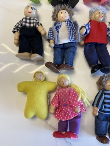 Wooden Dolls Lot Of 12 Hape Melissa And Doug Poseable Dollhouse Toy Kids Rope - Picture 4 of 7
