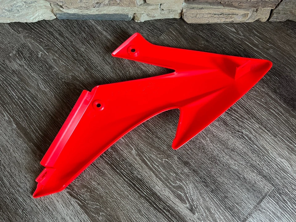 Cubierta del radiador lateral izquierdo Honda CRF230F 2008-2014 mini bicicleta de UFO Foto 2 de 4