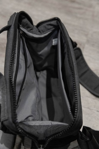 CASE Logic FLXM101GY DSLR Camera Bag - Grey - Picture 15 of 16
