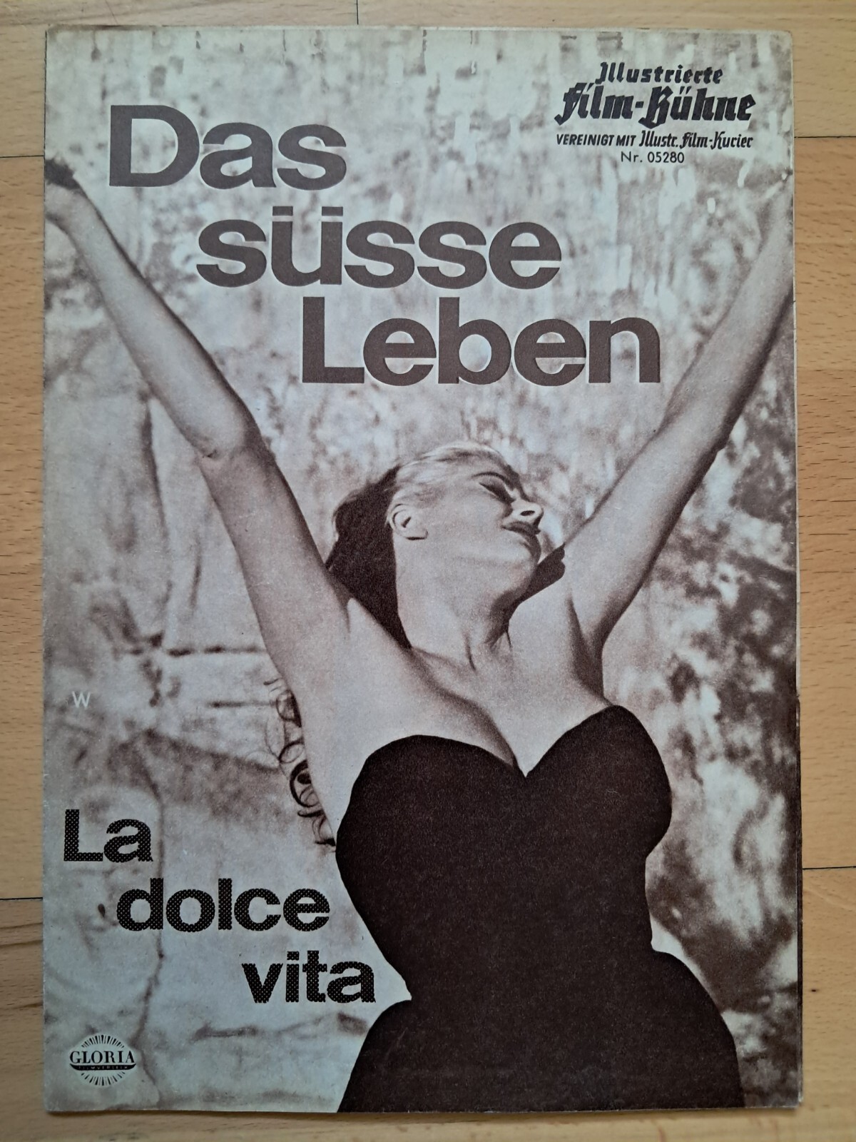Foto 1 di 3