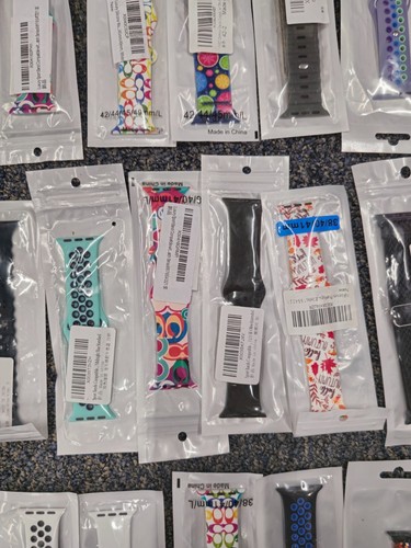 40 total Apple Watch Bands 20x-38/40/41 MM & 20x-42/45/49MM-Resale packaging- - Zdjęcie 11 z 17