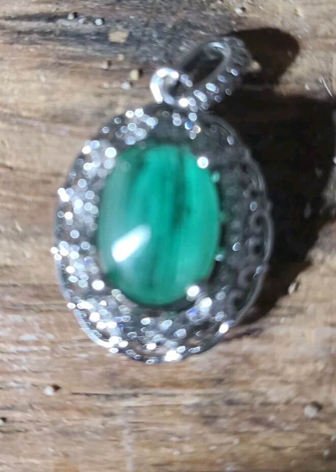 Picture 1 of 2