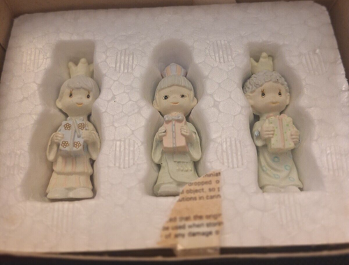 The Precious Moments Collection Three Kings Miniature Pewter Set e9621USC2