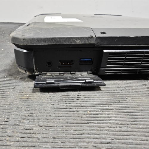 Dell Latitude 5414 Rugged Laptop - Used, Scratches, No Accessories - Afbeelding 8 van 18