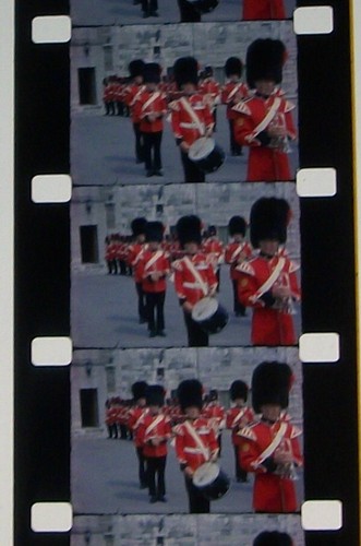 RED COATS MARCHING MOVIE SHORT 16MM FILM MOVIE ROLLED NO REEL U5 - Bild 6 von 7