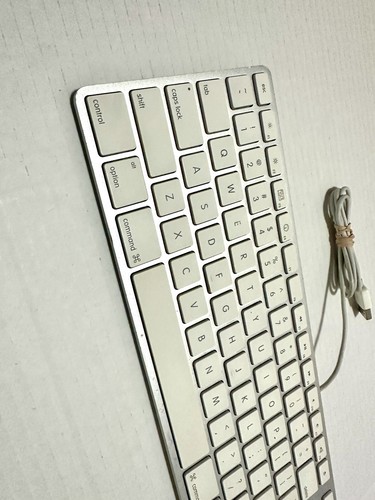 Apple Keyboard with Numeric Keypad Wired A1243 Genuine Mac, Windows, iMac… - Picture 2 of 7